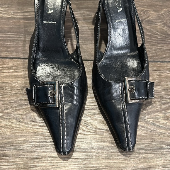 PRADA VINTAGE Pointed Toe Buckle Kitten Heel Slingback Mule Size 36 - Picture 2 of 8